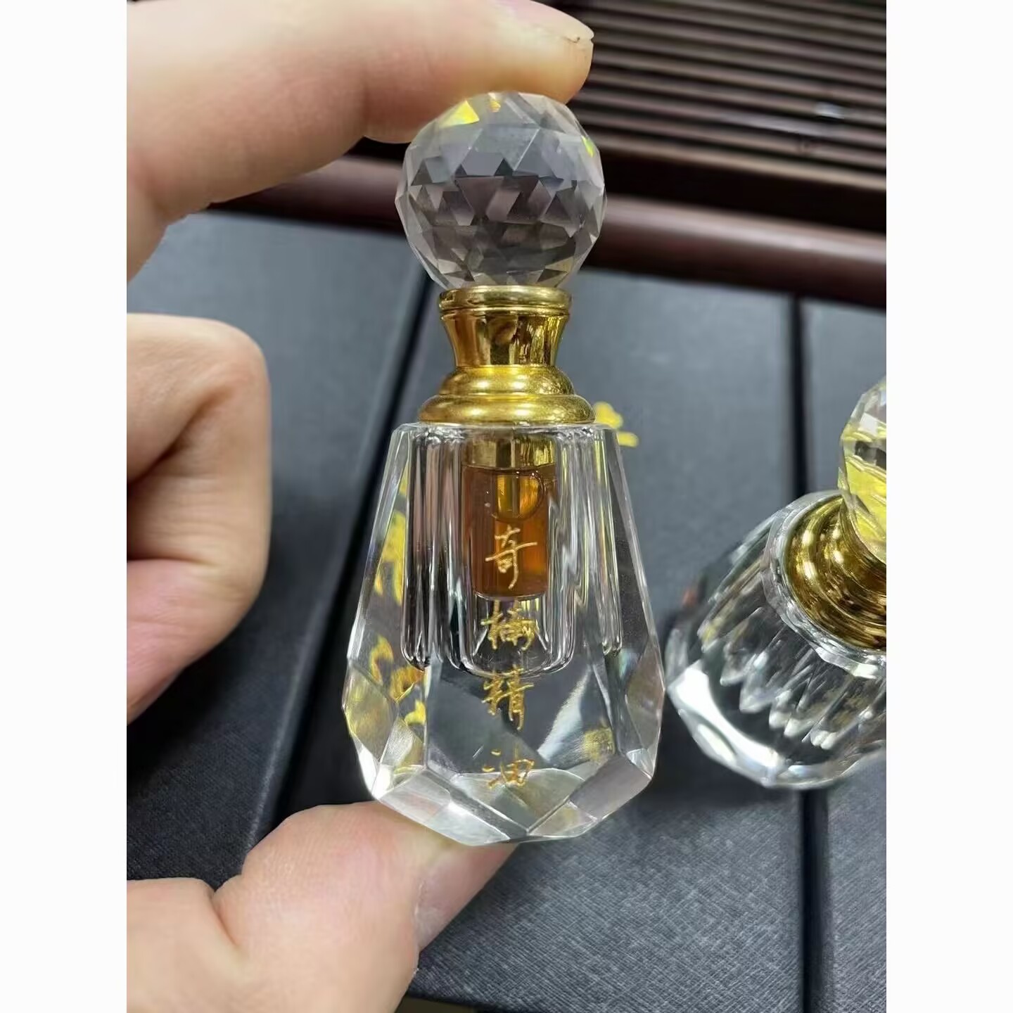 Candle Making Fat - زيت عطر العود الغني 2 مل/علبة،